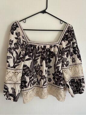 Christian Siriano Black Floral Crochet-Trim Square Neck Blouse